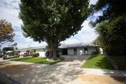 521 W Memory, Santa Ana, CA 92706 - Photo 2