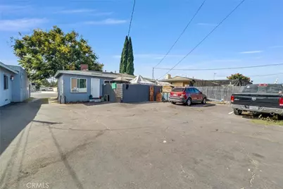 1819 W 17th, Santa Ana, CA 92706 - Photo 10