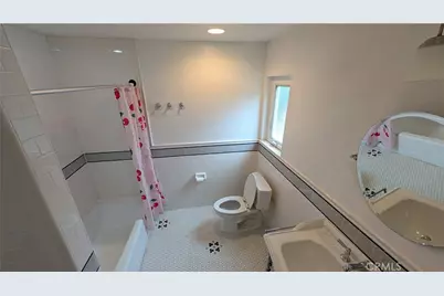 872 Lucile Avenue #A, Los Angeles, CA 90026 - Photo 28