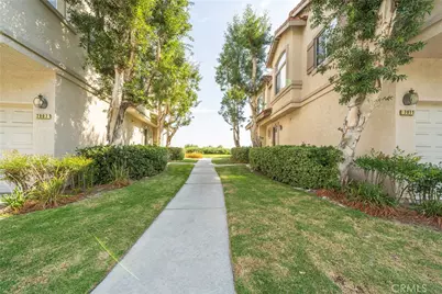 7917 E Viewrim, Anaheim Hills, CA 92808 - Photo 6