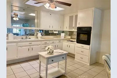 13741 Annadale Dr., M1-18K, Seal Beach, CA 90740 - Photo 12