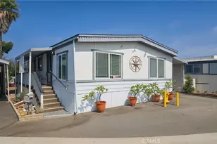 6259 E Sea Breeze Dr, Long Beach, CA 90803 - Photo 2