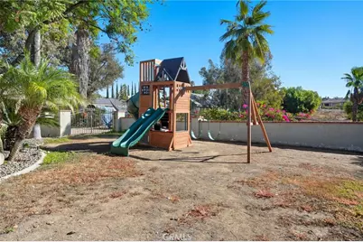 15901 Viewpoint Road, Riverside, CA 92504 - Photo 44