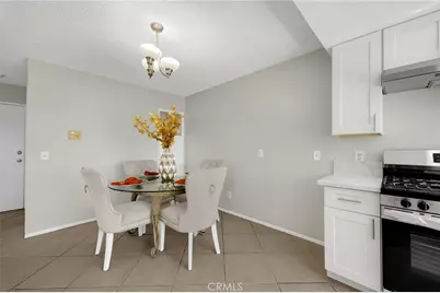331 E Phillips, Pomona, CA 91766 - Photo 16