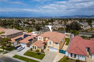 833 W Orange Heights, Corona, CA 92882 - Photo 2