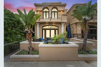 513 Pecan Ave, Huntington Beach, CA 92648 - Photo 1
