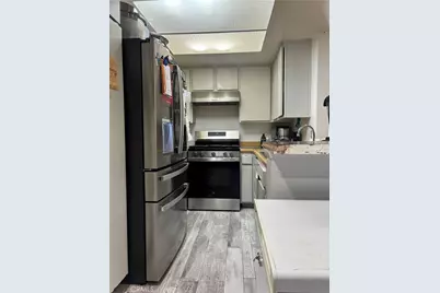 700 W 3rd #C206, Santa Ana, CA 92701 - Photo 4