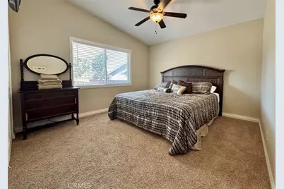 1395 Flintridge, Big Bear Lake, CA 92314 - Photo 14