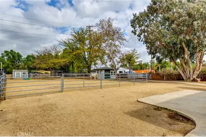 2354 Corydon, Norco, CA 92860 - Photo 24