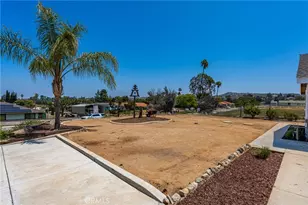 16481 Valle Vista Way, Riverside, CA 92506 - Photo 70