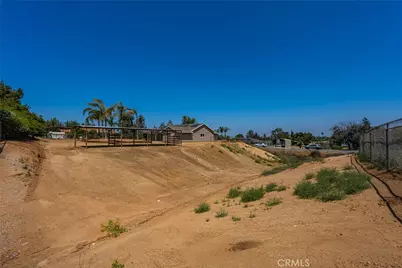 16481 Valle Vista Way, Riverside, CA 92506 - Photo 58