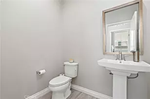 649 W Foothill Blvd, Glendora, CA 91741 - Photo 14