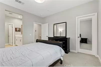 649 W Foothill Boulevard #2, Glendora, CA 91741 - Photo 18