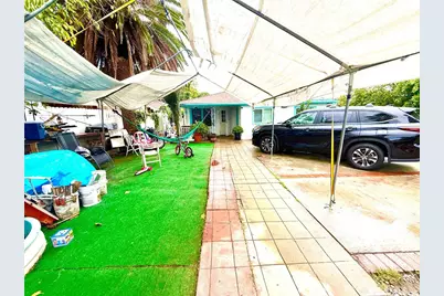 10712 Sherman, Los Angeles, CA 91352 - Photo 6