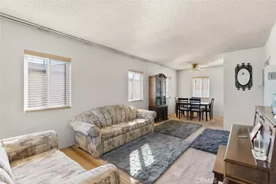 2030 W 95th, Los Angeles, CA 90047 - Photo 4