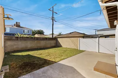 2030 W 95th, Los Angeles, CA 90047 - Photo 24