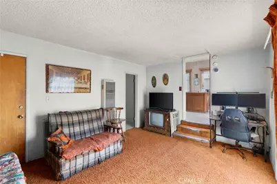 2030 W 95th, Los Angeles, CA 90047 - Photo 18