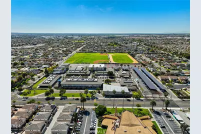 4790 Montefino, Cypress, CA 90630 - Photo 56