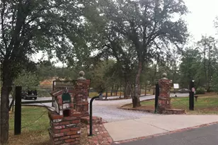 19988 Paso Robles, Redding, CA 96003 - Photo 4