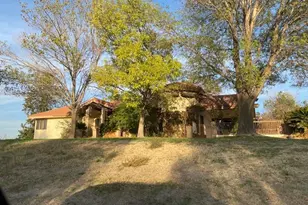 15618 Porterville Hwy, McFarland, CA 93308 - Photo 2