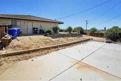 14610 Havasu, Apple Valley, CA 92307 - Photo 38