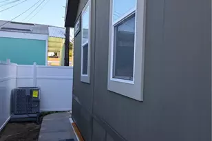 400 E Arbor St, Long Beach, CA 90805 - Photo 30