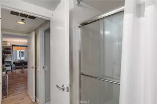 525 Seaside Way, Long Beach, CA 90802 - Photo 22