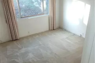 5519 S La Cienega Blvd, Los Angeles, CA 90056 - Photo 10