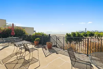 1030 E Ocean #308, Long Beach, CA 90802 - Photo 32