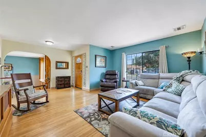 947 N Alamo Street, Anaheim, CA 92801 - Photo 4