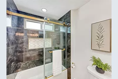 23516 Villena, Mission Viejo, CA 92692 - Photo 18