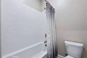 19109 Azul Ln, Huntington Beach, CA 92648 - Photo 18