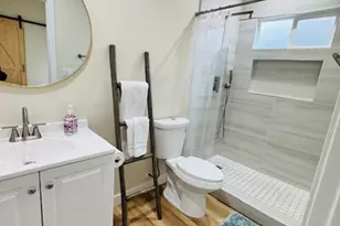 10511 Dewey Dr, Garden Grove, CA 92840 - Photo 16