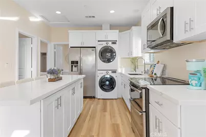 10511 Dewey Drive, Garden Grove, CA 92840 - Photo 38