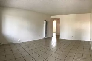 160 W Cascade, Rialto, CA 92376 - Photo 22