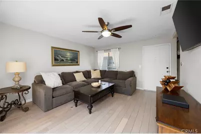 1336 C Brentwood, Corona, CA 92882 - Photo 4