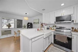 26212 Los Viveros, Mission Viejo, CA 92691 - Photo 18