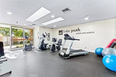2544 Park Lake, Santa Ana, CA 92705 - Photo 54