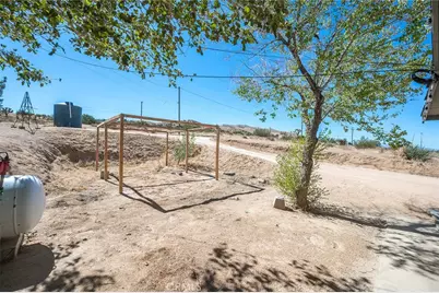 9459 Valley Vista, Apple Valley, CA 92308 - Photo 30