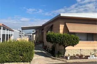 14 Palm Via, Anaheim, CA 92801 - Photo 2