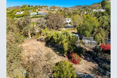 27473 Pacific Coast, Malibu, CA 90265 - Photo 16