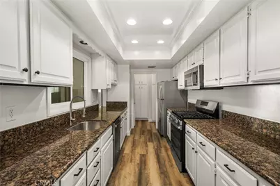 906 E Buffalo Avenue, Santa Ana, CA 92706 - Photo 8