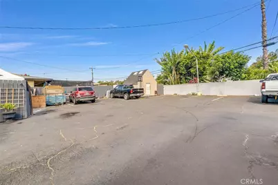 1819 W 17th, Santa Ana, CA 92706 - Photo 12