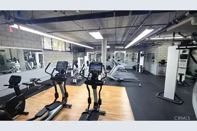 222 S Central #242, Los Angeles, CA 90012 - Photo 30