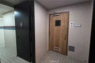 222 S Central, Los Angeles, CA 90012 - Photo 26