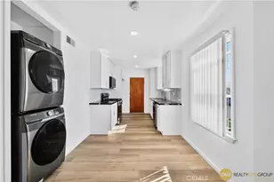 12032 Athens Way, Los Angeles, CA 90061 - Photo 16