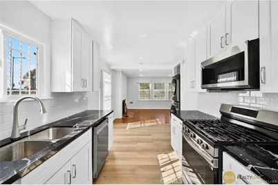 12032 Athens Way, Los Angeles, CA 90061 - Photo 20