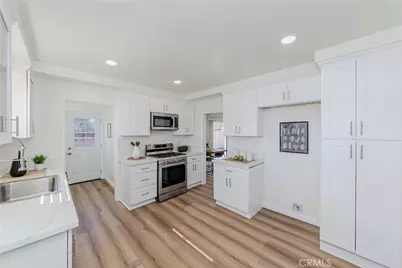 1325 E Romneya, Anaheim, CA 92805 - Photo 14