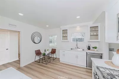 1325 E Romneya, Anaheim, CA 92805 - Photo 10