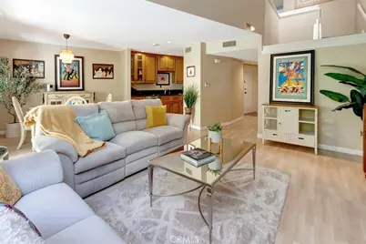 102 Santa Rosa Court, Laguna Beach, CA 92651 - Photo 4